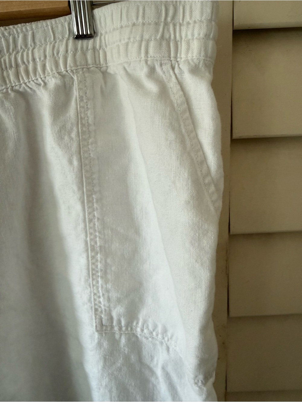 2X Lands End white linen Drawstring and elastic waist cropped Pants - Picture 2 of 5